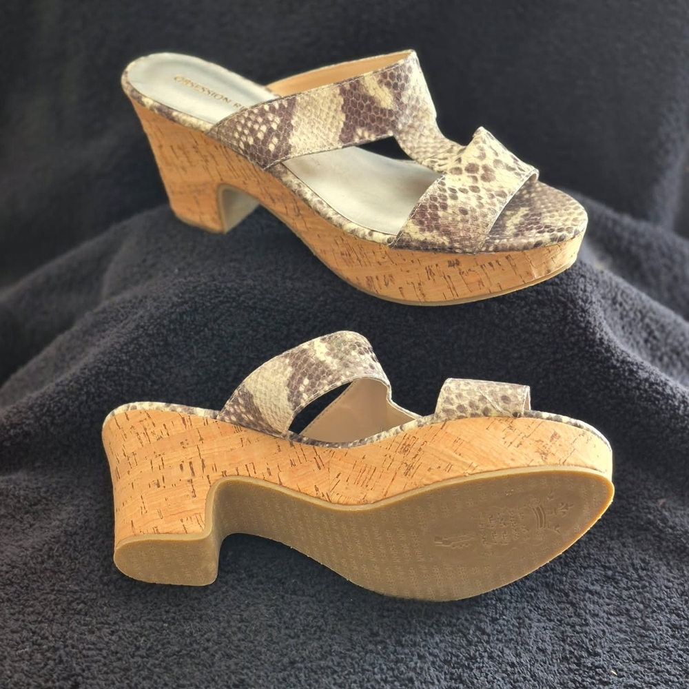 Obsession Rules Snakeskin Pattern Mules - Cream A… - image 2